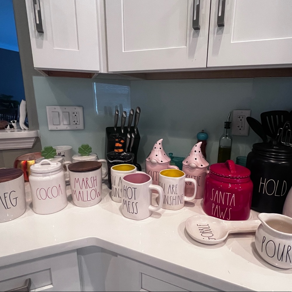 Rae Dunn collection